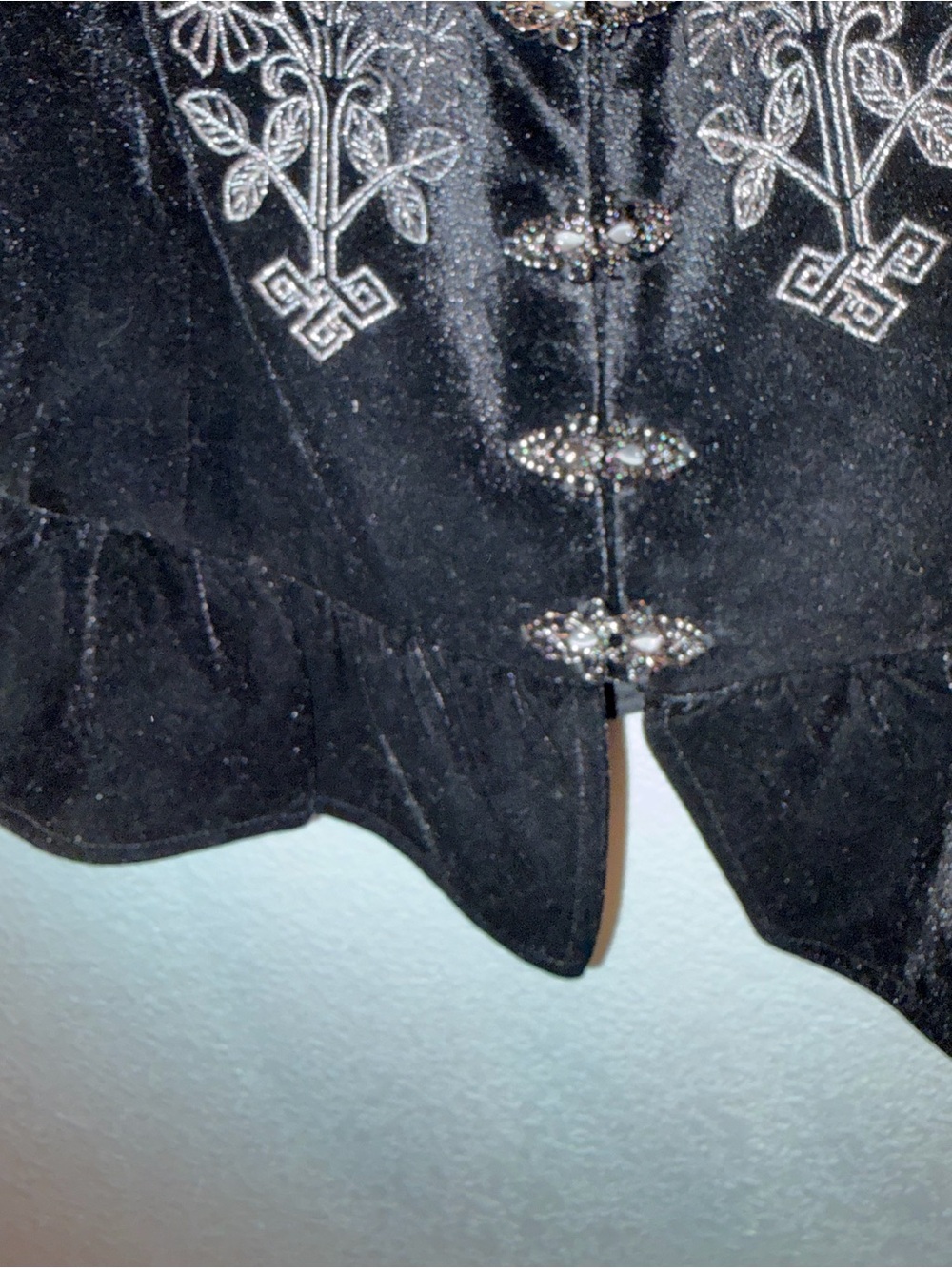 Disturbia Black Velvet Embroidered Vest - Picture 4 of 4